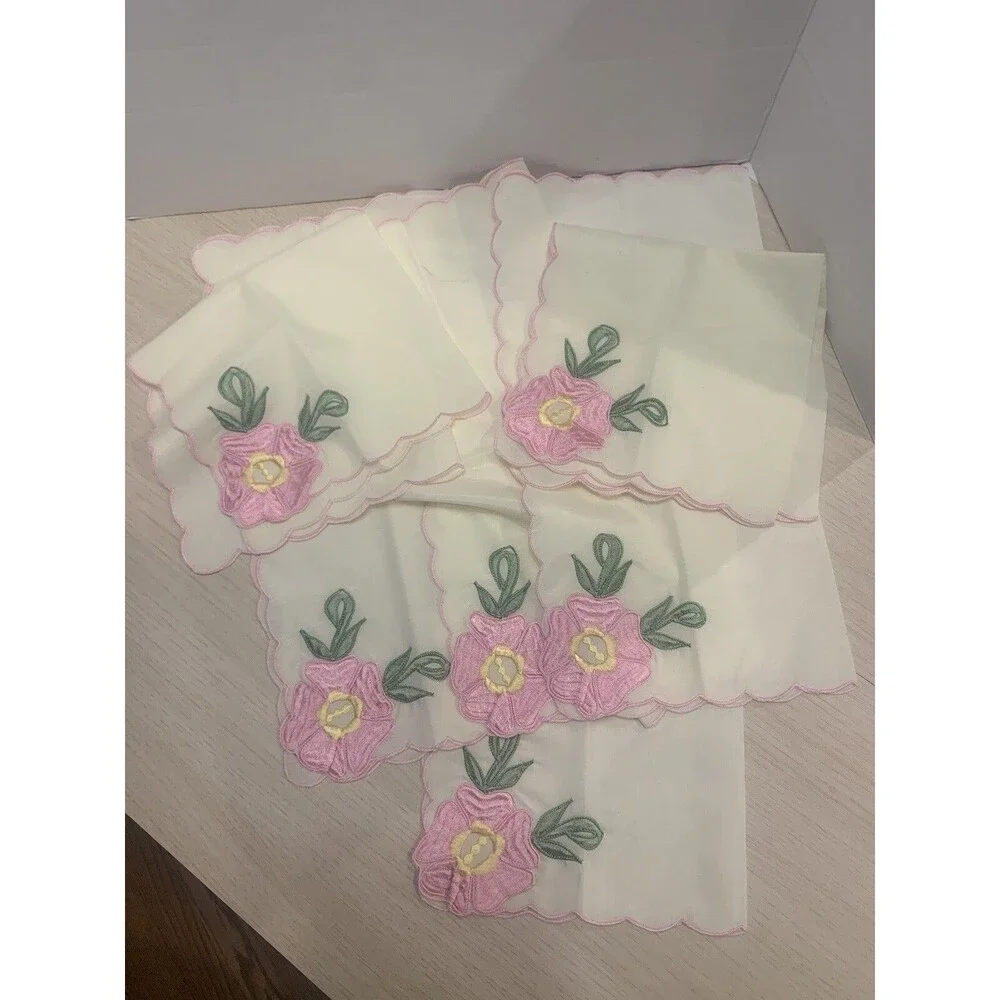 VINTAGE IVORY FLORAL EMBROIDERED NAPKINS -6 Pieces 15.5” X 15.5”